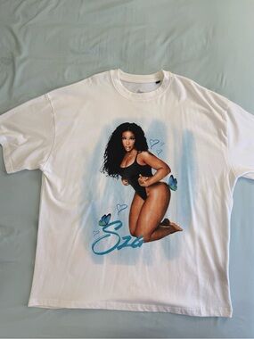 Sergio Calabasas “SZA” White T-Shirt Size XL